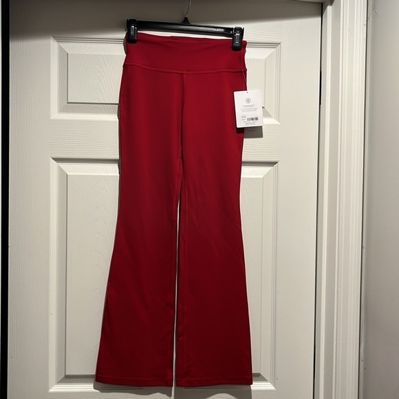 NWT Athleta Girl High Rise Chit Chat Flare Pant size XL/14. - Picture 2 of 6